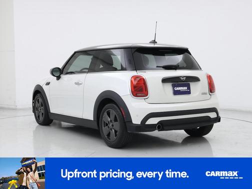 White 2024 MINI Hardtop