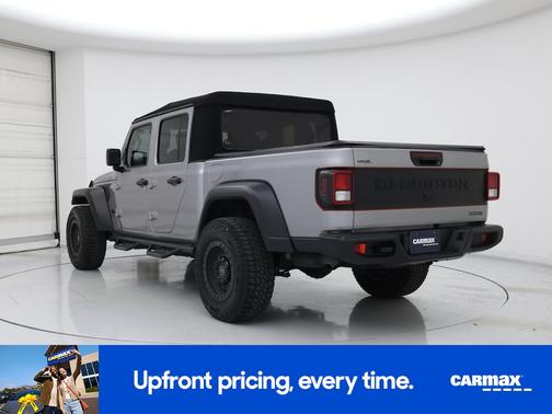 Gray 2020 Jeep Gladiator Sport