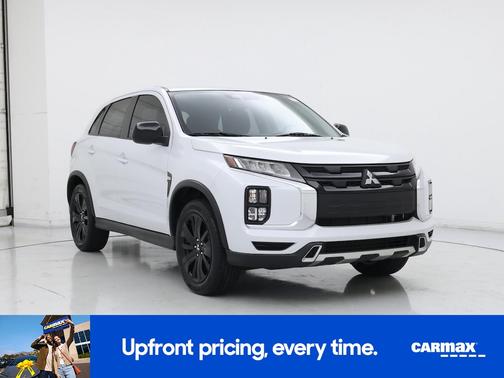 White 2022 Mitsubishi Outlander Sport ES