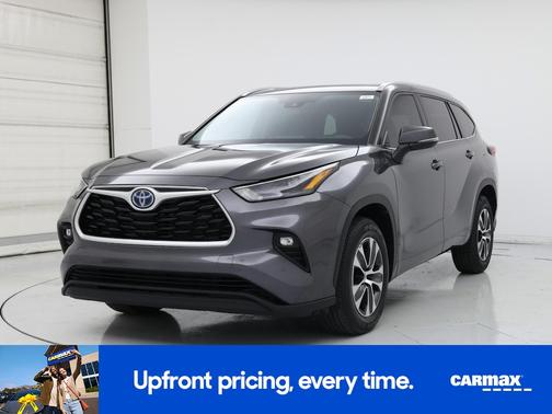 2022 Toyota Highlander Hybrid XLE