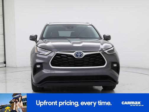 2022 Toyota Highlander Hybrid XLE