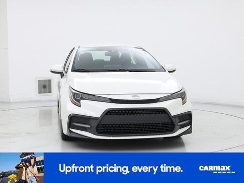 White 2020 Toyota Corolla SE