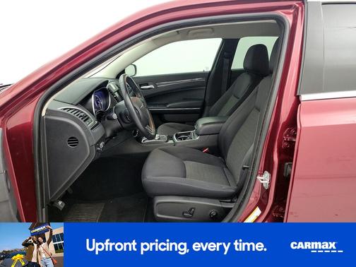 2019 Chrysler 300 Touring