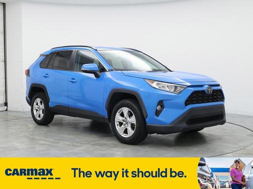 2020 Toyota RAV4 XLE