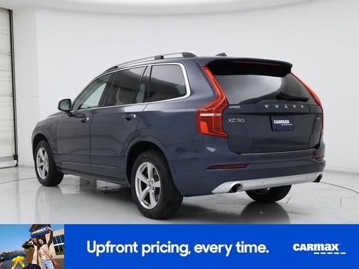 2019 Volvo XC90 T5 Momentum