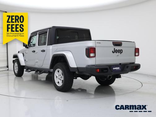 Silver 2022 Jeep Gladiator Sport S