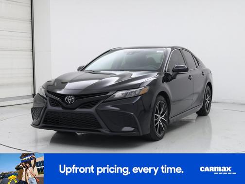 Black 2023 Toyota Camry SE