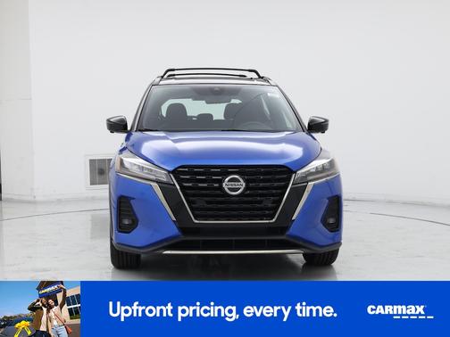 2021 Nissan Kicks SR