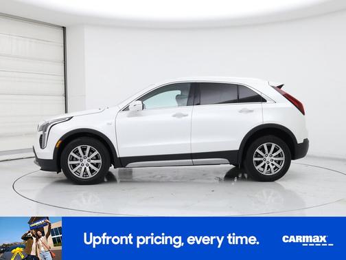 White 2022 Cadillac XT4 Premium Luxury