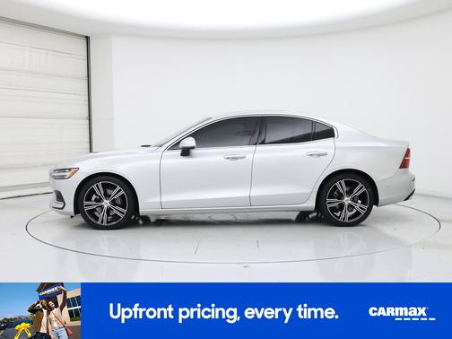 Silver 2022 Volvo S60 B5 Inscription