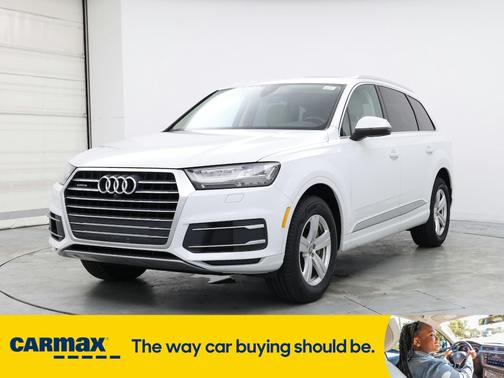 2019 Audi Q7 SE Premium Plus