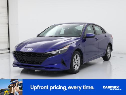 2023 Hyundai ELANTRA SE