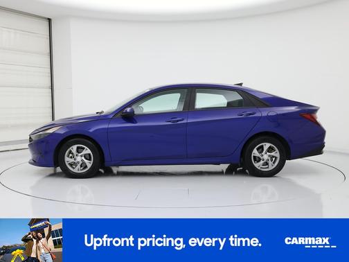 2023 Hyundai ELANTRA SE