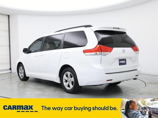 2013 Toyota Sienna LE
