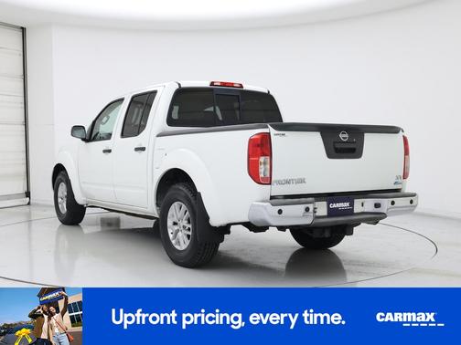 White 2017 Nissan Frontier SV