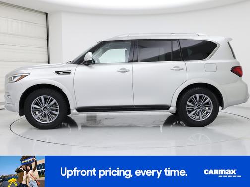 2023 INFINITI QX80 Luxe