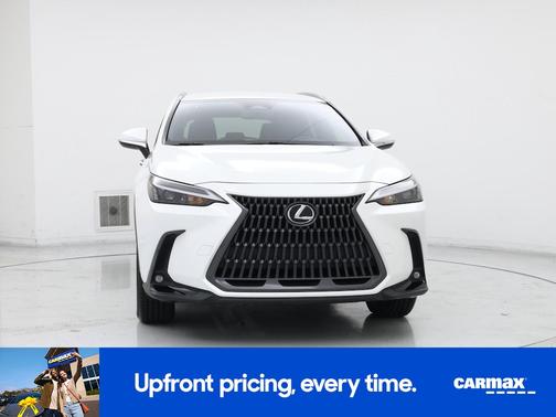 White 2023 Lexus NX 250