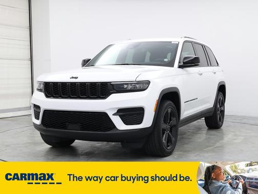 2022 Jeep Grand Cherokee Altitude
