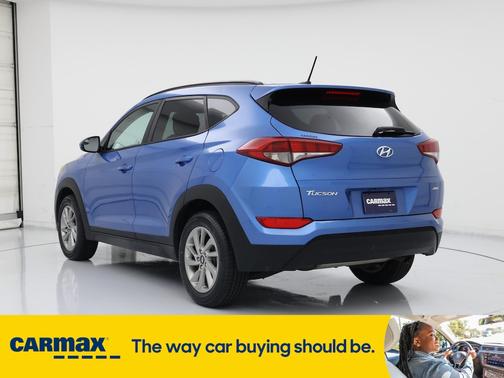 2016 Hyundai TUCSON SE
