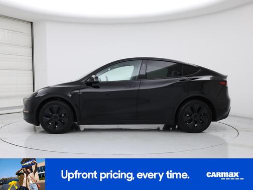 Black 2024 Tesla Model Y Long Range