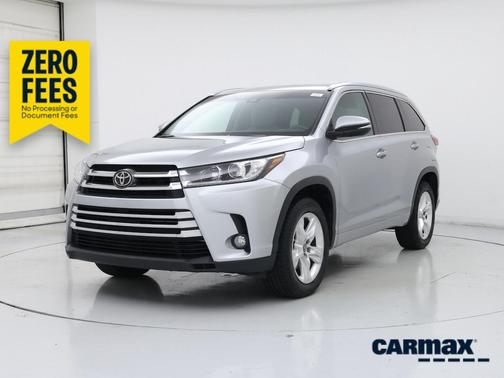 Silver 2017 Toyota Highlander Limited Platinum