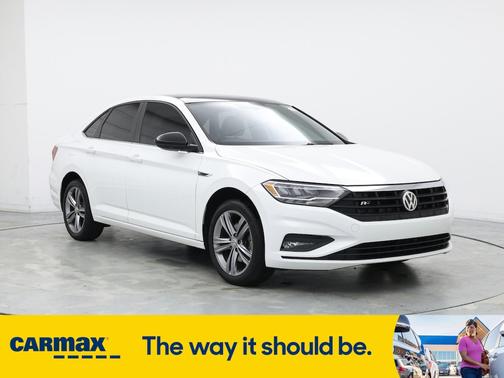 2019 Volkswagen Jetta R-Line