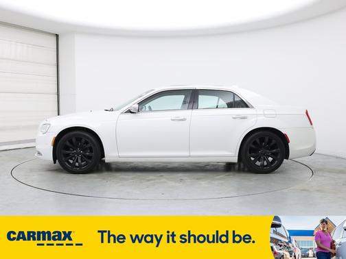 2015 Chrysler 300 C Platinum