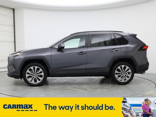 2022 Toyota RAV4 XLE Premium