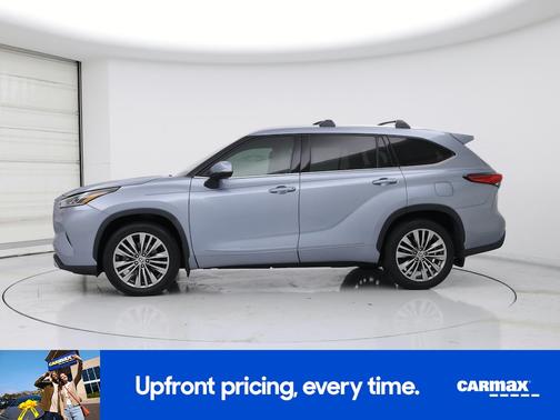 Blue 2021 Toyota Highlander Platinum