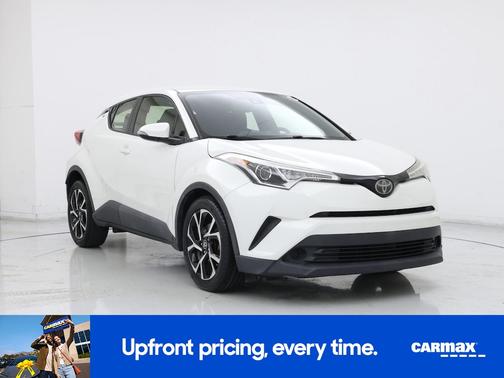 White 2018 Toyota C-HR XLE