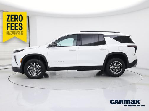 White 2026 Chevrolet Traverse LT