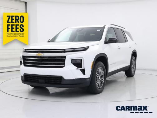 White 2026 Chevrolet Traverse LT