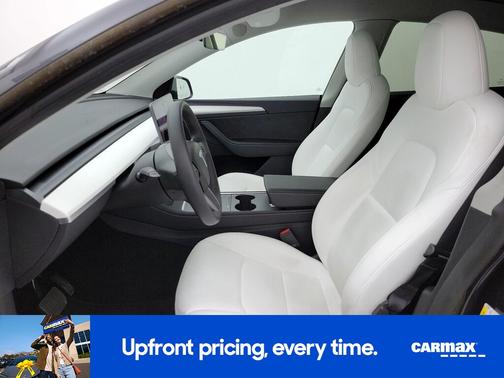 Gray 2025 Tesla Model Y Long Range