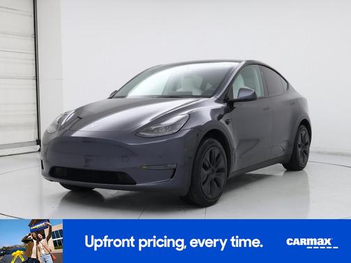 Gray 2025 Tesla Model Y Long Range