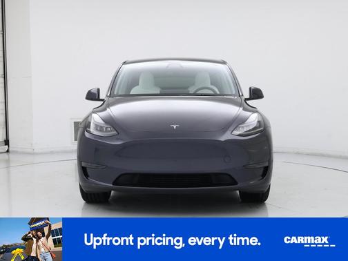 Gray 2025 Tesla Model Y Long Range