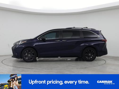 Blue 2022 Toyota Sienna XSE