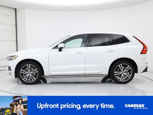 2021 Volvo XC60 T6 Momentum