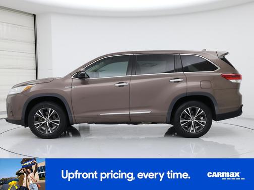 2017 Toyota Highlander LE Plus