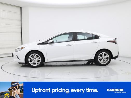 White 2017 Chevrolet Volt Premier