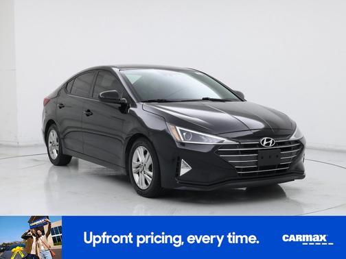 Black 2019 Hyundai ELANTRA SEL