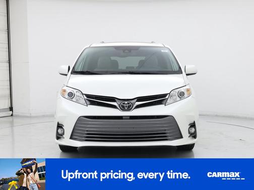 2019 Toyota Sienna XLE Premium