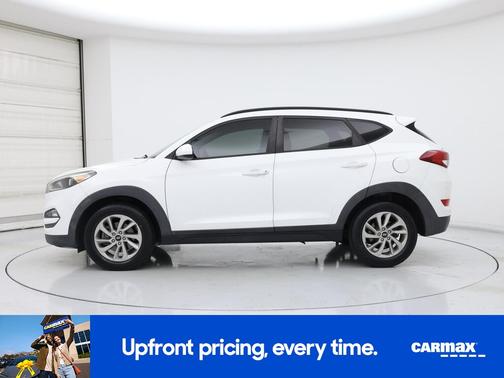 White 2018 Hyundai TUCSON SEL