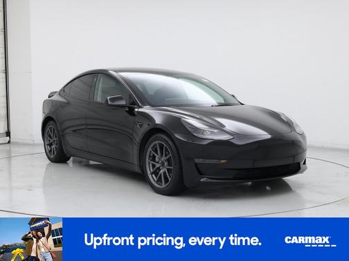 Black 2023 Tesla Model 3