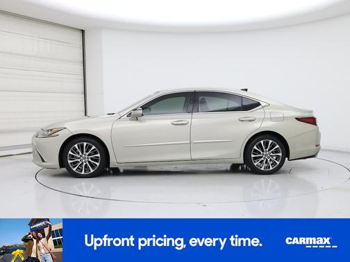 Gold 2019 Lexus ES 350 Luxury