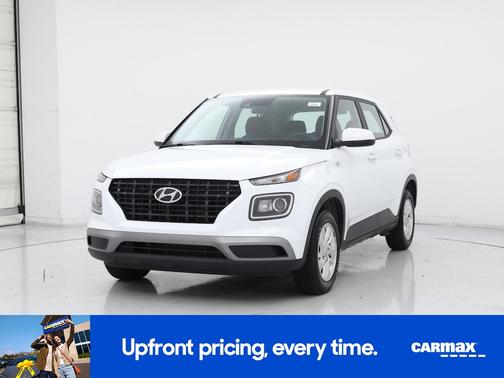White 2021 Hyundai VENUE SE