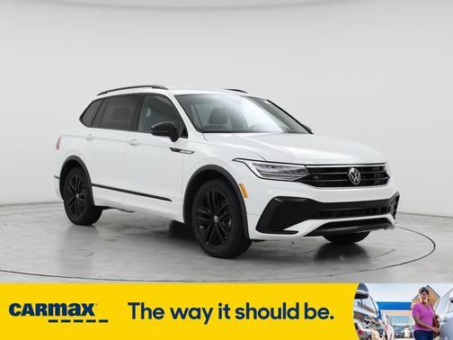 2022 Volkswagen Tiguan SE R-Line Black
