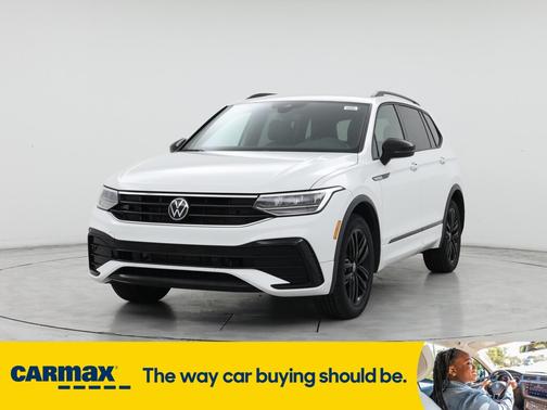 2022 Volkswagen Tiguan SE R-Line Black