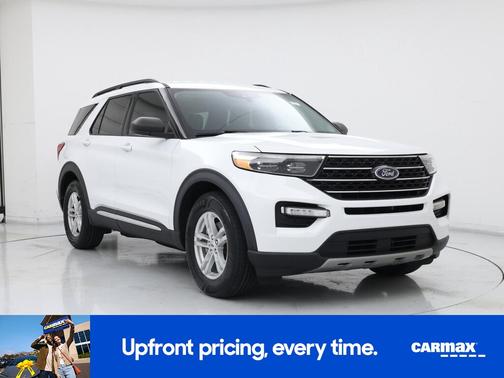 White 2020 Ford Explorer XLT