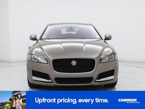 2016 Jaguar XF Premium