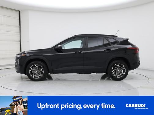 Black 2025 Chevrolet Trax LT